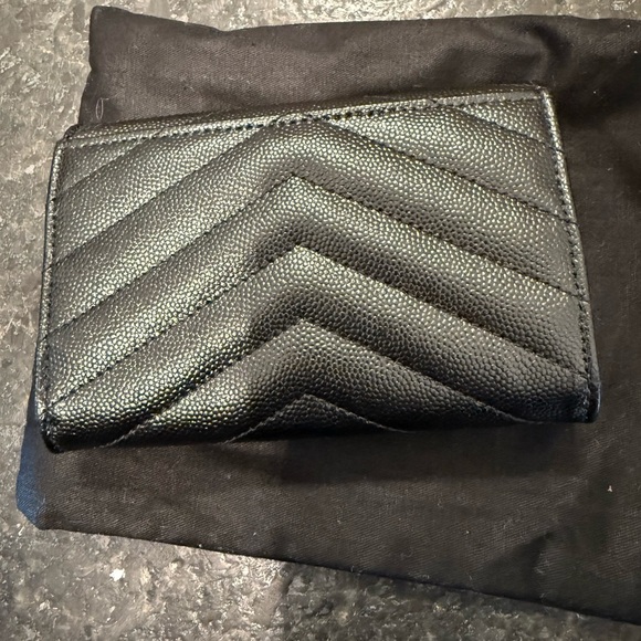 Authentic Saint Laurent Monogrammed envelope quilted wallet - Picture 2 of 8